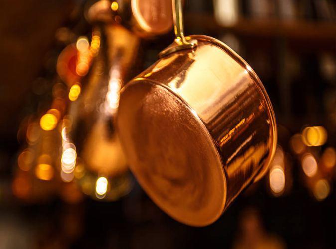 Suốt ngày nấu ăn bằng những dụng cụ nhà bếp này mà không biết nó vô cùng độc hại-1