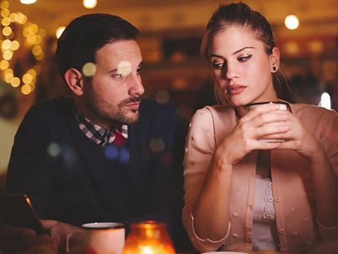 Các chòm sao thường khiến người khác hiểu nhầm vì tật xấu 'bắn thính' lung tung