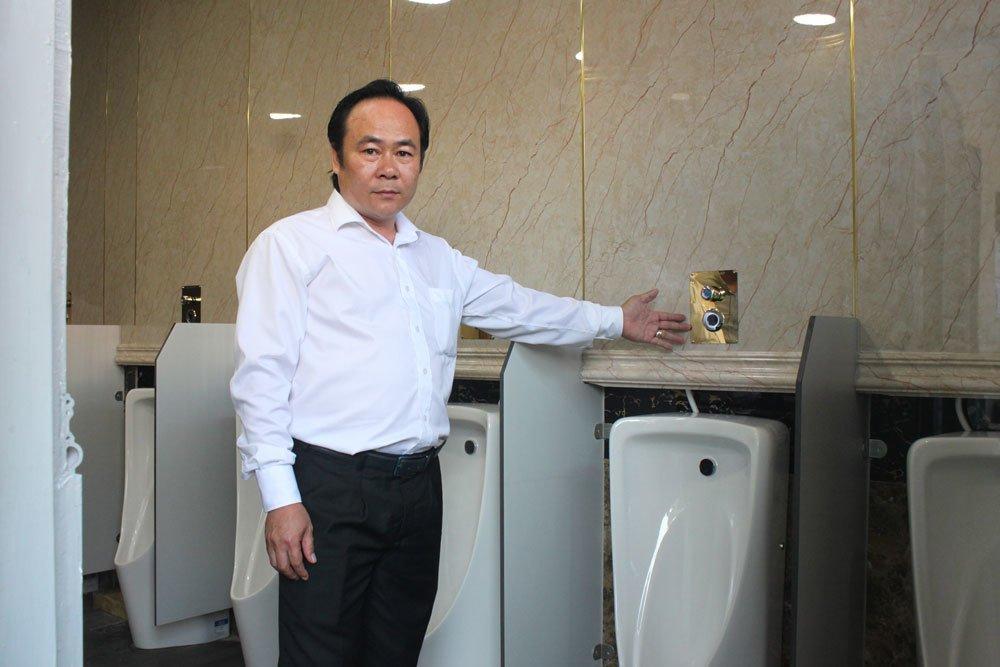 Chủ tịch Hiệp hội nhà vệ sinh Việt Nam: Họ nói tôi khùng dở, không giống ai-1