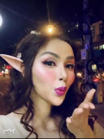 Hoa hậu Diễm Hương gây xôn xao với gương mặt bị nghiệp đoàn mạng nhận xét chẳng khác nào búp bê hư-10