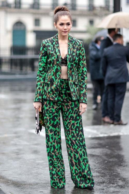 Người phụ nữ băn khoăn có nên mặc áo lót đi làm và câu trả lời bất ngờ-8