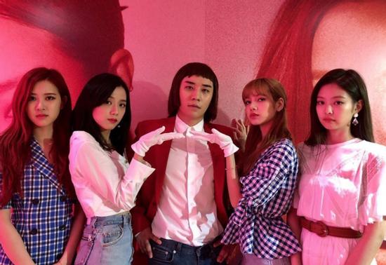 Seungri (BigBang) 'đại náo' concert BlackPink và tiết lộ một điều khiến Knet… ngơ ngác