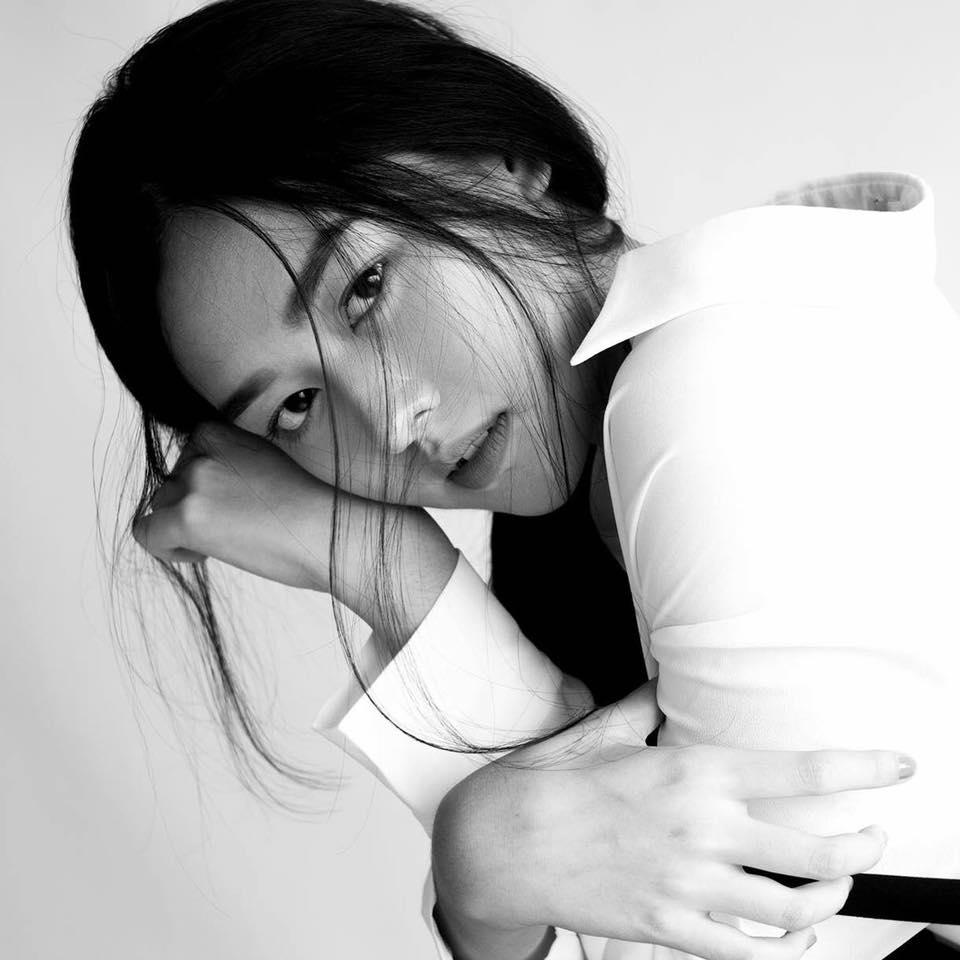 Bất ngờ trước nhan sắc và danh tiếng không thể đùa với cô dâu hờ của hotboy Minh Châu-7