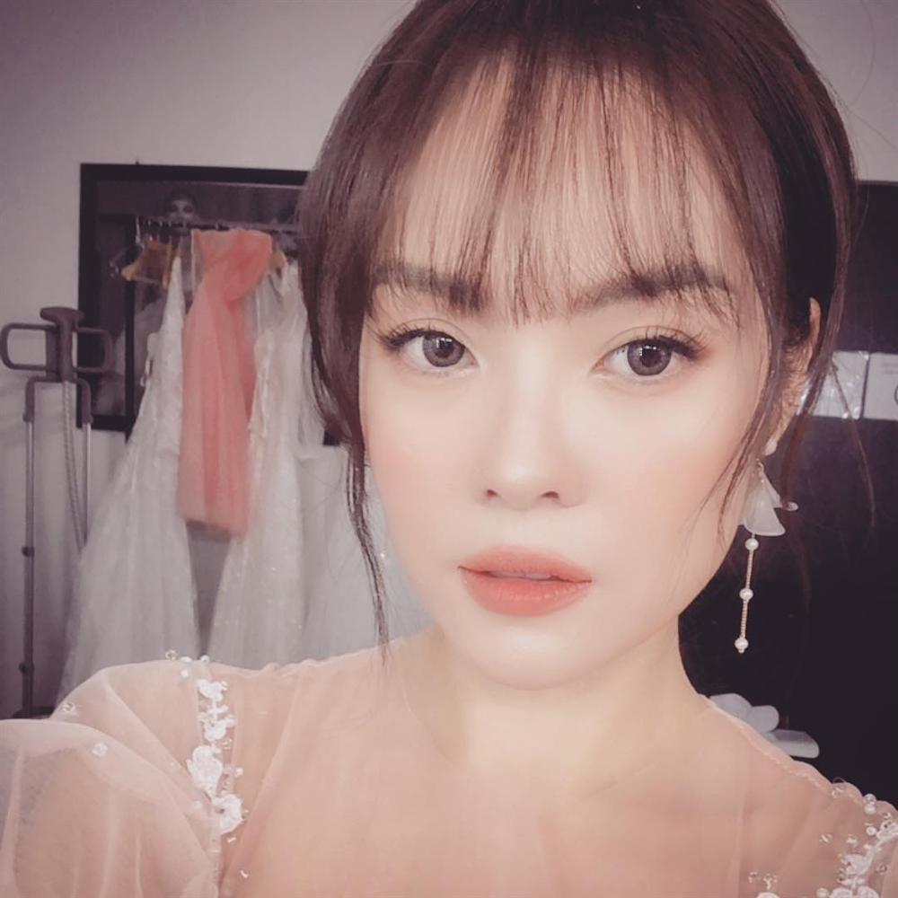 Nhan sắc bị chê như búp bê hư, Diễm Hương tự tin khẳng định: Ngủ cũng đẹp kiêu sa-5