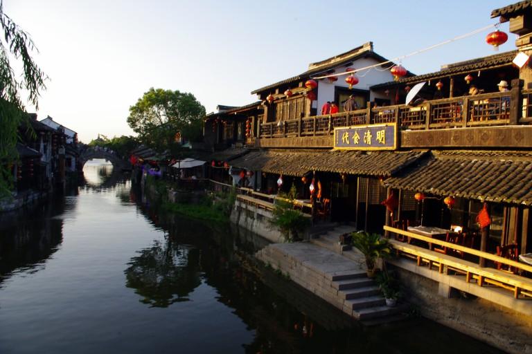 Từ bến Thượng Hải quay ngược về quá khứ tại những thị trấn lãng mạn này-3