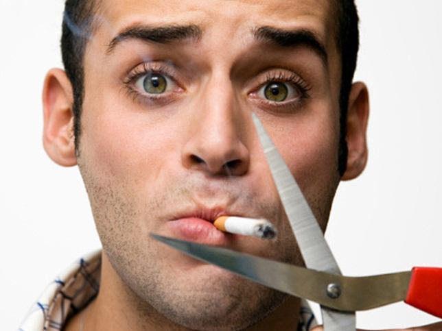 Chàng trai ám ảnh chuyện bị đàn anh trong ê kíp làm việc gạ tình-2