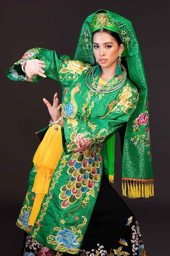 Hoa hậu Tiểu Vy lên đồng với bài múa Cô đôi thượng ngàn trong phần thi Dance of the World-7