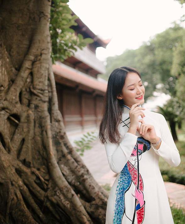 Fan nữ được bạn gái Phan Thành tư vấn con gái ngoan, ngon, ngơ sẽ được cưng như búp bê là Hoa khôi chứ chẳng đùa!-5