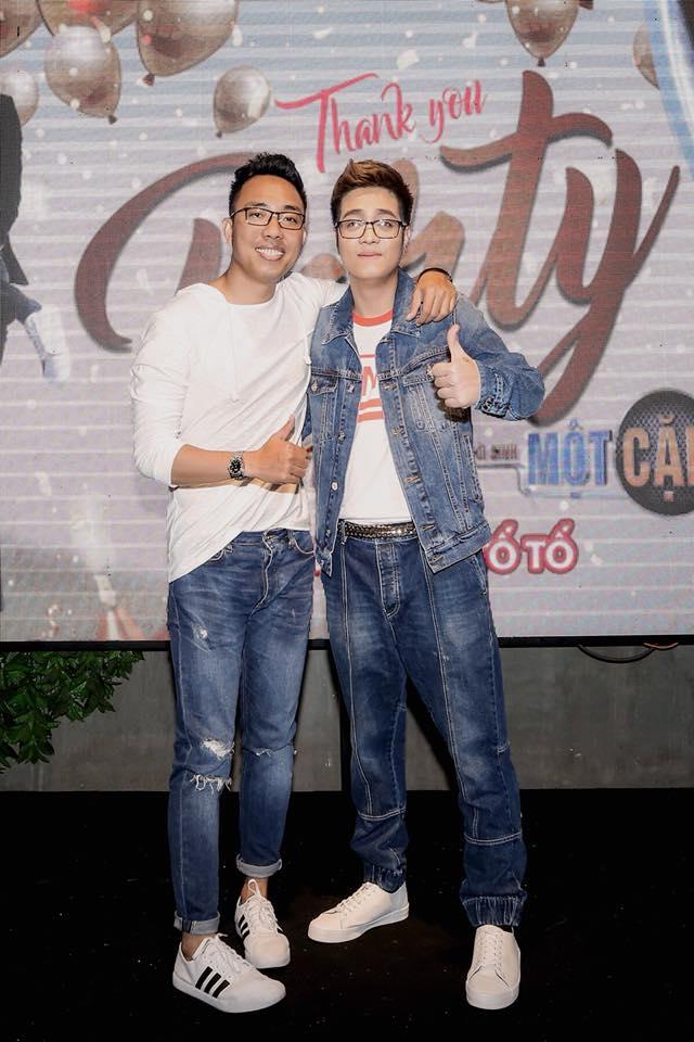 Phản ứng cực kỳ đáng yêu của Bùi Anh Tuấn khi bị fan hỏi giá bộ đồ mặc trên người-8