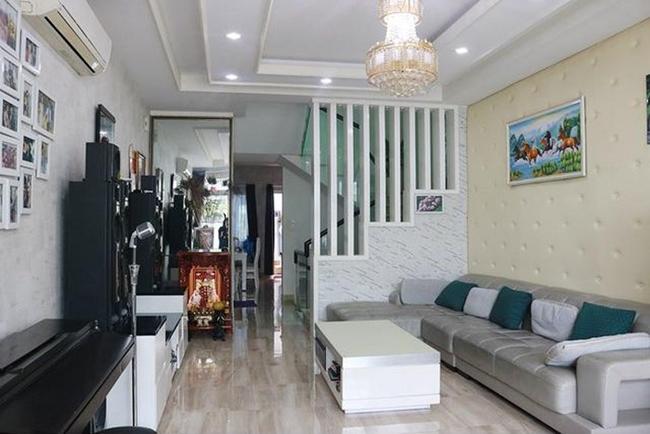 37 tuổi, Ưng Hoàng Phúc giàu có thế nào khi cầu hôn mẹ đơn thân nóng bỏng?-5