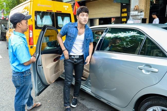 37 tuổi, Ưng Hoàng Phúc giàu có thế nào khi cầu hôn mẹ đơn thân nóng bỏng?-17