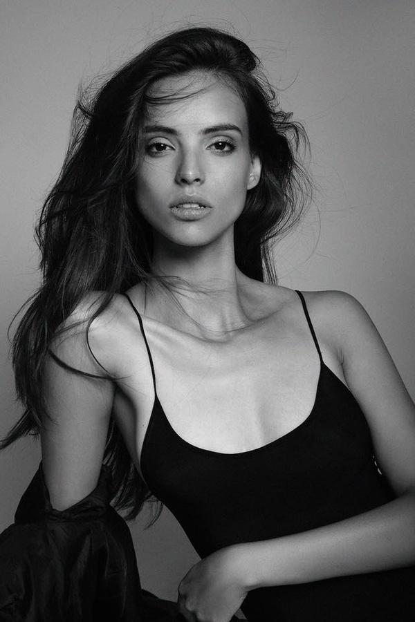 Hoa hậu 18 tuổi của Việt Nam liệu có cửa trước những thí sinh có body nóng rẫy này tại Miss World?-10