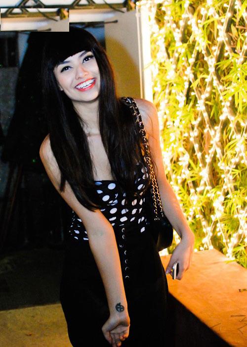 Không chỉ xăm ở khu vực nhạy cảm, Hồng Quế còn sở hữu loạt tattoo độc đáo trên nhiều vị trí hiểm-11