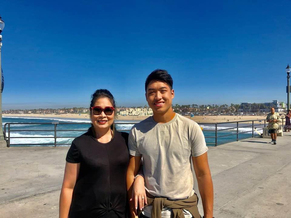 Hé lộ danh tính quý tử thứ 2 của nghệ sĩ Hồng Vân: Chiều cao chuẩn soái ca, học cực giỏi tại Mỹ-1