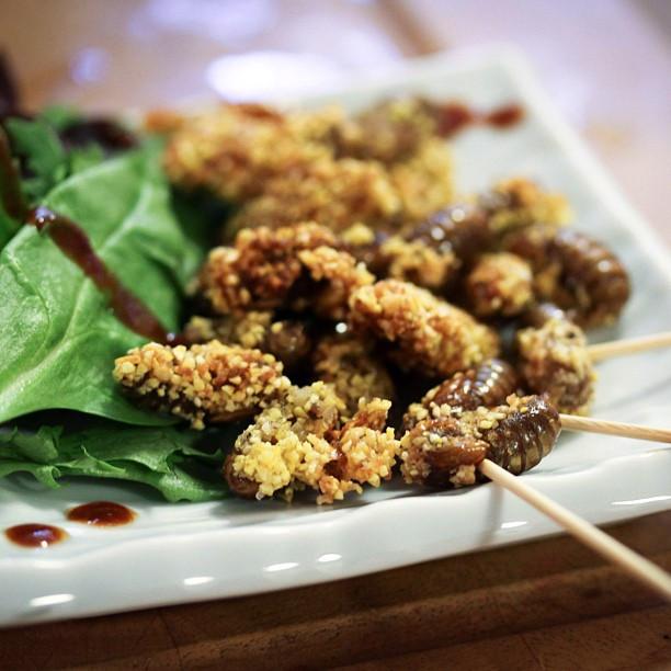 Gián chiên, rết nướng và loạt món ăn kinh dị khắp châu Á-11