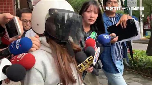 Bé trai 2 tuổi nặng 6kg bị bỏ đói đến chết, mẹ đẻ thản nhiên đi chơi cùng bạn trai-3