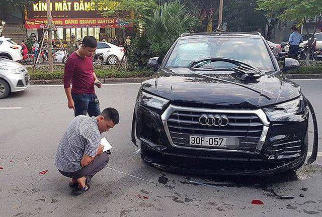 Thông tin mới nhất vụ xe Audi lùi như tên bắn, tông hàng loạt người và phương tiện trên phố Hà Nội-1