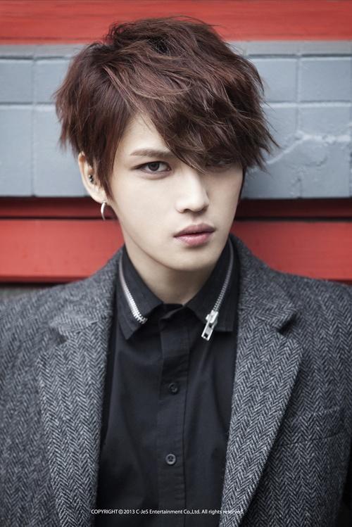 Showbiz Hàn giật mình khi truyền thông Nhật Bản tiết lộ tên của nam idol sở hữu khối tài sản khủng nhất Kpop-1