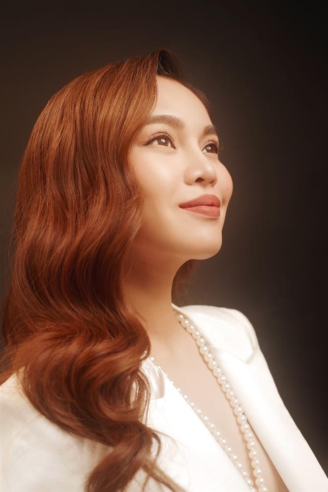 Sau ca phẫu thuật thanh quản, giọng hát của Giang Hồng Ngọc ngày càng tình hơn-2