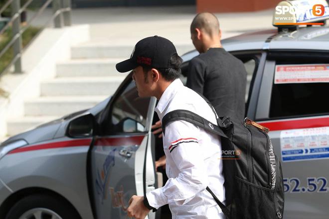 Lương Xuân Trường và Bùi Tiến Dũng U23 Việt Nam mặc áo nhái theo Sơn Tùng M-TP?-1