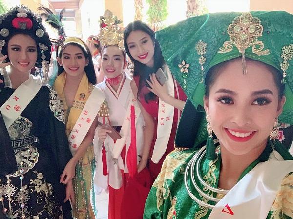 3 yếu tố giúp Tiểu Vy ghi điểm trong những ngày đầu tiên chinh chiến tại Miss World 2018-11