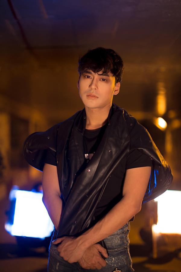 Á vương Phan Ngọc Luân: Nữ đại gia sẵn sàng bỏ 60.000 USD để được gặp tôi-3