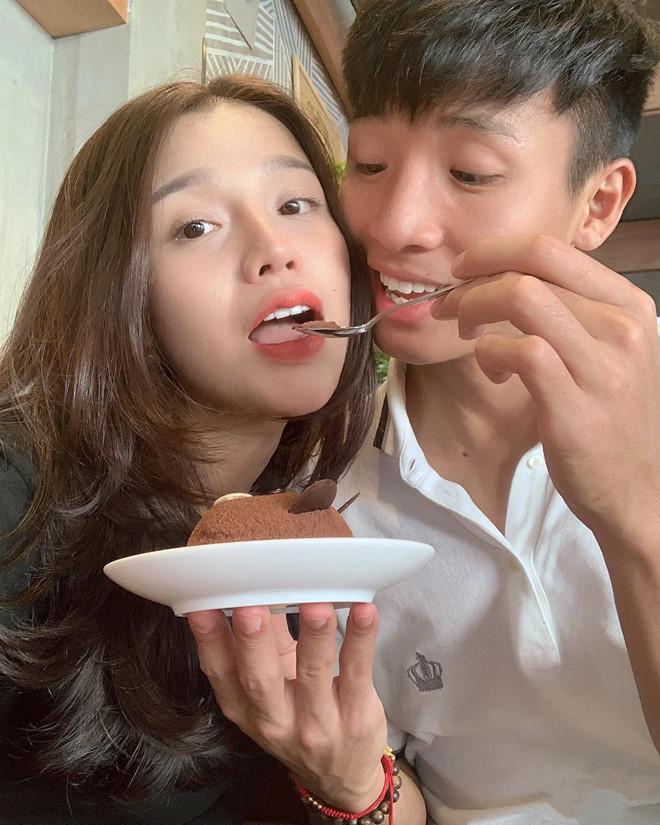 Bạn gái cầu thủ dự AFF Cup: Từ xinh đẹp, dịu dàng đến gợi cảm, cá tính-6