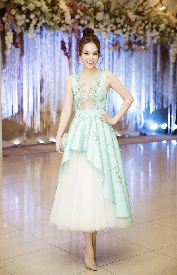 Tay trắng sau ly hôn chồng đại gia, Dương Cẩm Lynh đúng chuẩn phụ nữ đẹp nhất khi không thuộc về ai-2