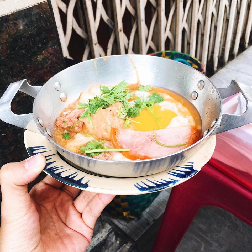 3 quán bánh mì chảo hấp dẫn ở TP.HCM cho bữa sáng đầy năng lượng-2