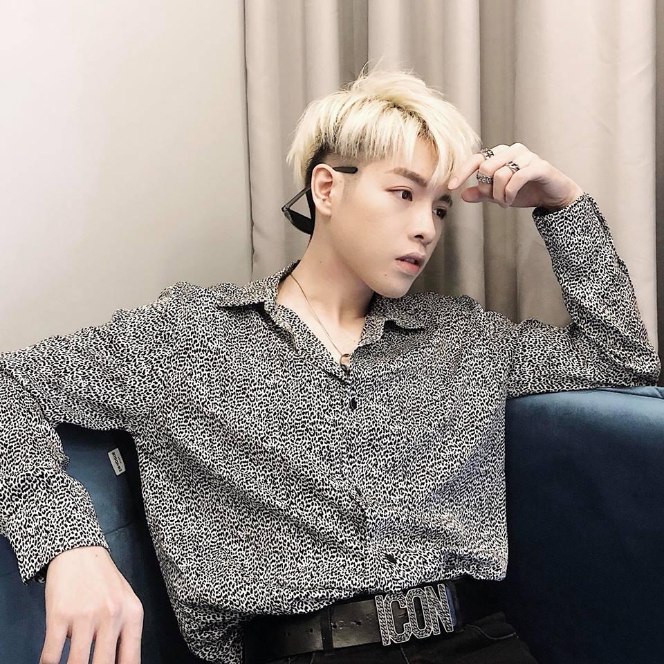 Đức Phúc vừa khoe mua được ô tô xịn sau nhiều năm cày bừa, Hòa Minzy đã công khai đòi nợ đàn em-1