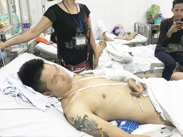 Kẻ cầm đầu nhóm côn đồ truy sát khiến nam thanh niên phải cưa chân khai gì?-1