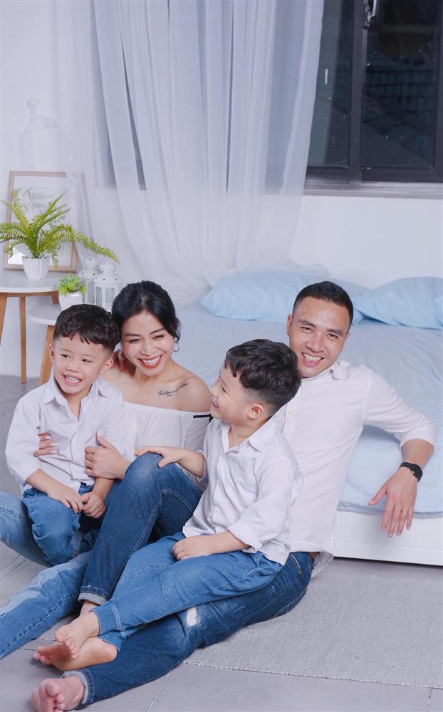 Trước khi bị nghi rạn nứt, BTV Hoàng Linh và hôn phu từng có nhiều khoảnh khắc chỉ cái chết mới chia lìa-5