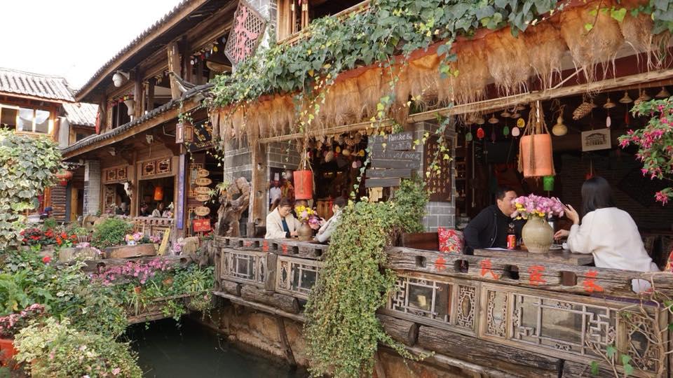 Quay clip chất phát ngất giữa tuyết rơi, cô nàng 9X khiến giới trẻ mơ một lần đến núi Ngọc Long - thiên đường tuyết phủ quanh năm-5