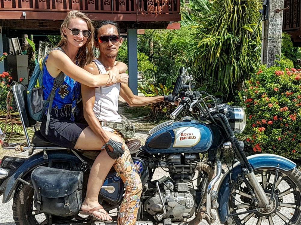 Người rừng Thái Lan nổi tiếng khắp mạng xã hội với khả năng tán gái siêu đỉnh-4