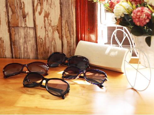 Thực hư thông tin hãng đồng hồ nổi tiếng Omega giảm giá 70%, khách ùn ùn xếp hàng chờ mua-4