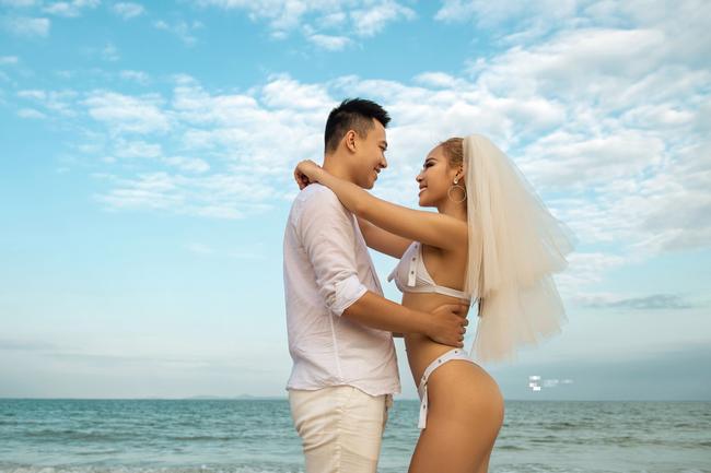 Thêm bộ ảnh cưới gây xôn xao khi cô dâu chịu chơi mặc bikini khoe trọn vòng 3 nóng bỏng-2