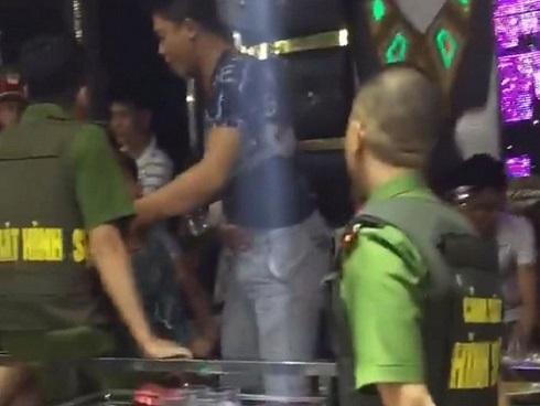 Tiểu thư danh giá chết vì sốc thuốc ở tuổi 18, hé lộ cuộc sống trác táng không ngờ-3