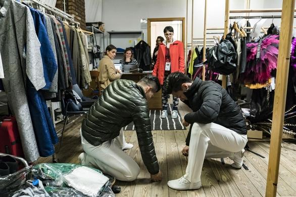 Quốc Cơ - Quốc Nghiệp đã hoàn thành phần biểu diễn kịch tính, chờ xác lập kỷ lục Guinness mới-2