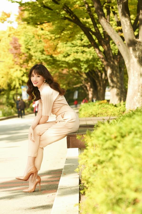 Bất ngờ với khả năng ca hát của em gái Hari Won và Trấn Thành-2