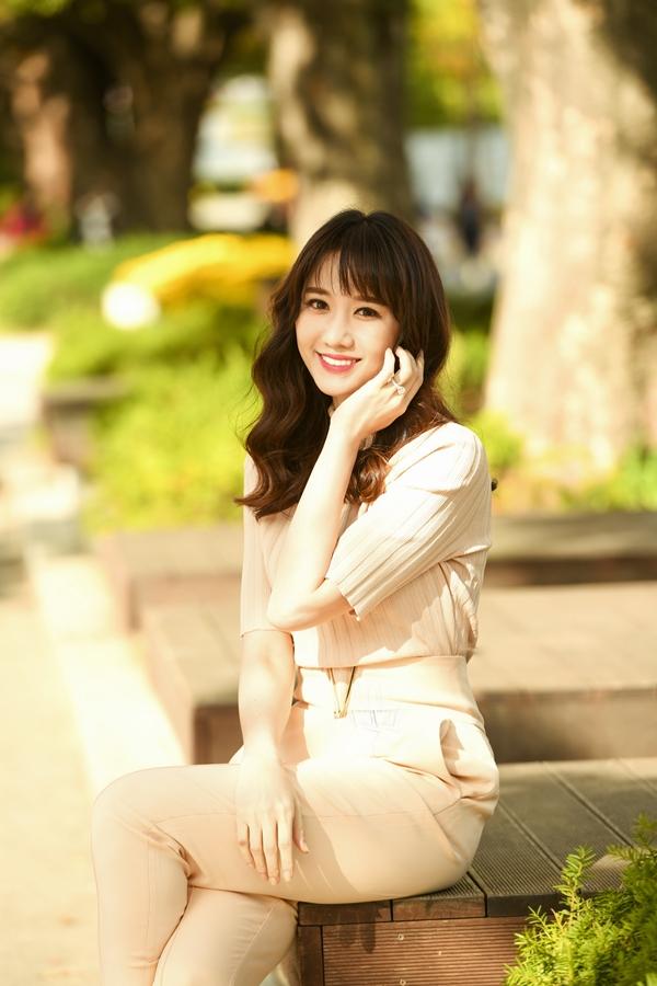 Bất ngờ với khả năng ca hát của em gái Hari Won và Trấn Thành-1