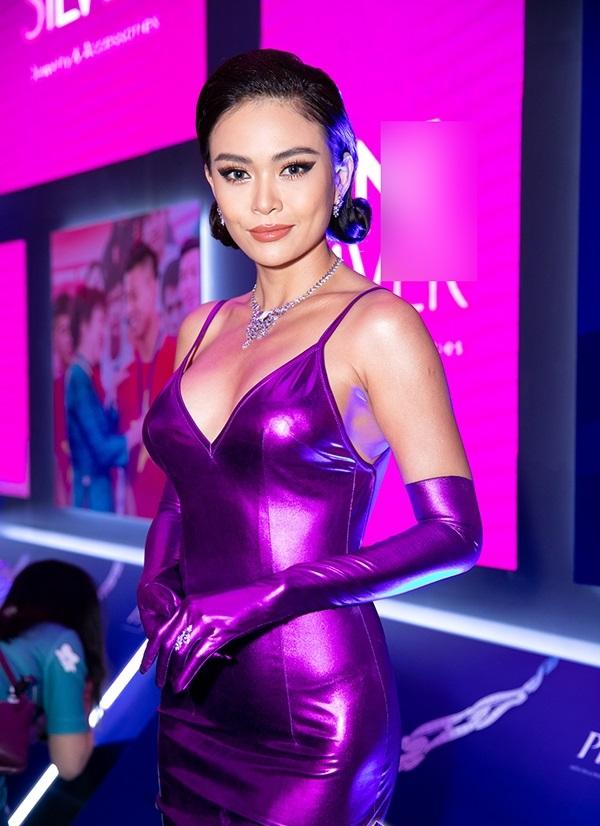 SAO MẶC XẤU: Mâu Thủy lên đồ mặn chát - Jennifer Lopez mặc quần quái dị gì thế kia?-2