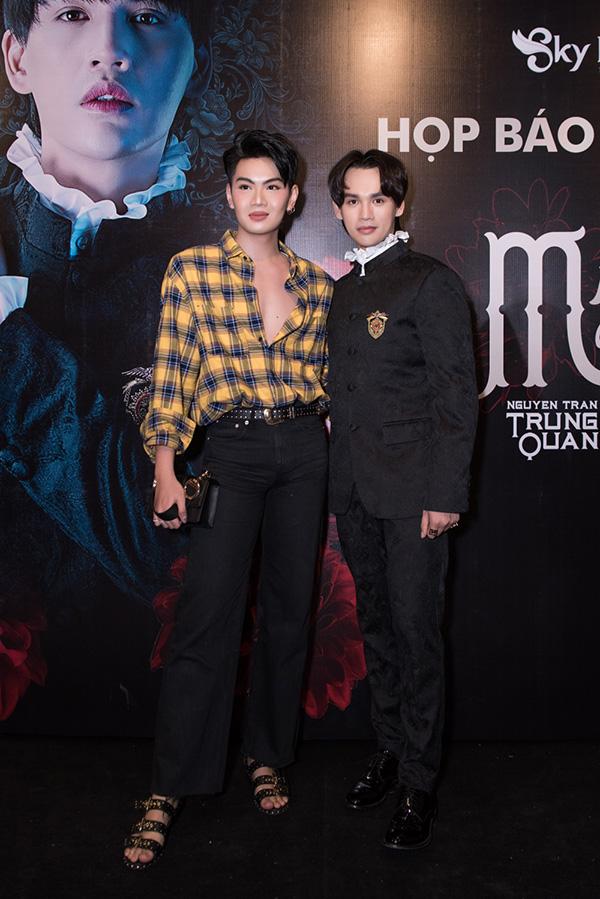 SAO MẶC  XẤU: Mâu Thủy lên đồ mặn chát - Jennifer Lopez mặc quần quái dị gì thế kia?-3