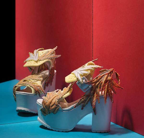 Vì sao Trường Giang, Quyền Linh... nghiện dép tổ ong hơn các dép hàng hiệu?-8