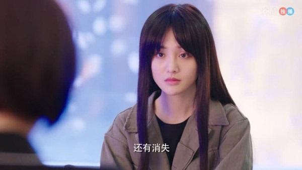 Triệu Lệ Dĩnh và Trịnh Sảng thành thảm họa vì đội tóc giả trong phim mới-4