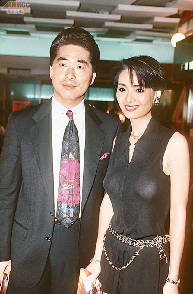 Nhan sắc trái ngược như nước với lửa của 2 quả bom sex Hong Kong đình đám một thời-8