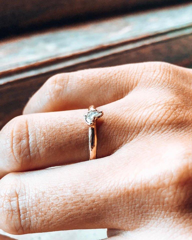 Anh chàng từng đến Việt Nam tìm bạn gái đã có màn cầu hôn đẹp như mơ-4