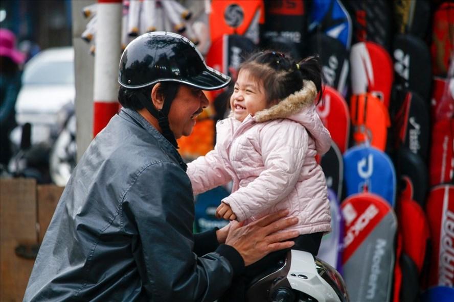 Dự báo thời tiết 17/11: Miền Bắc đón ngày đầu tiên trong đợt không khí lạnh rét nhất từ đầu mùa-1