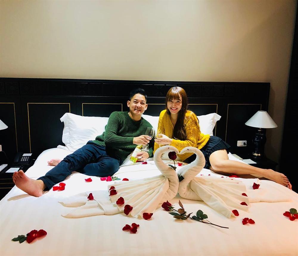 Đối mặt với nguy hiểm khi mang thai lần 3 liên tiếp sau sinh mổ, Hải Băng an nhiên: Cứ hưởng thụ khi có thể-6