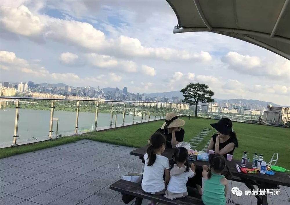 Á hậu dao kéo Park Shi Yeon lão hóa ngược khi ngày càng trẻ đẹp dù chạm ngưỡng 39 xuân xanh-2