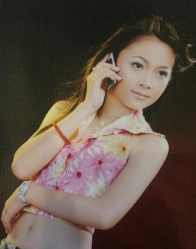 Ngắm lại ảnh thời ngố tàu mới thấy, hóa ra Hằng Túi cũng dậy thì thành công ra phết, càng lớn tuổi nhan sắc càng mặn mà-4